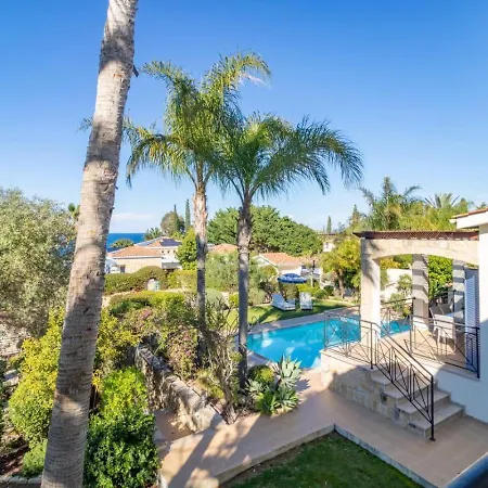 Lavanda - Elegant 3br Retreat With Private Pool & Garden Hébergement de vacances