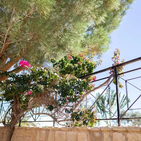 Lavanda - Elegant 3br Retreat With Private Pool & Garden Hébergement de vacances Polis