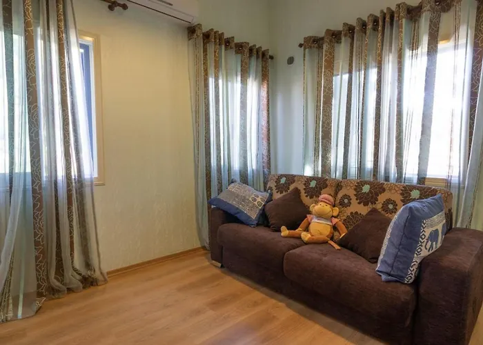 Lavanda - Elegant 3br Retreat With Private Pool & Garden Semesterbostad Polis